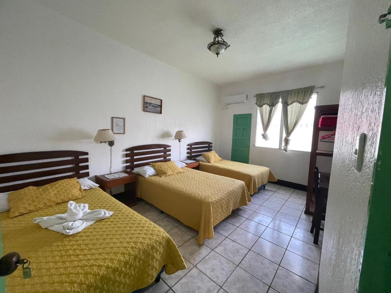 Hotel Sabana Flores Dış mekan fotoğraf